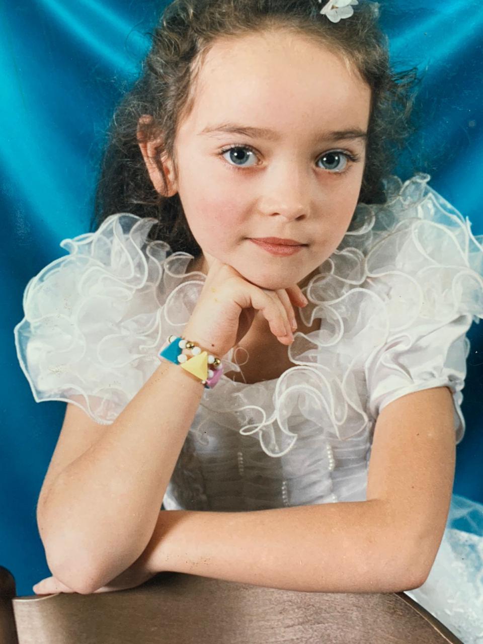 60841